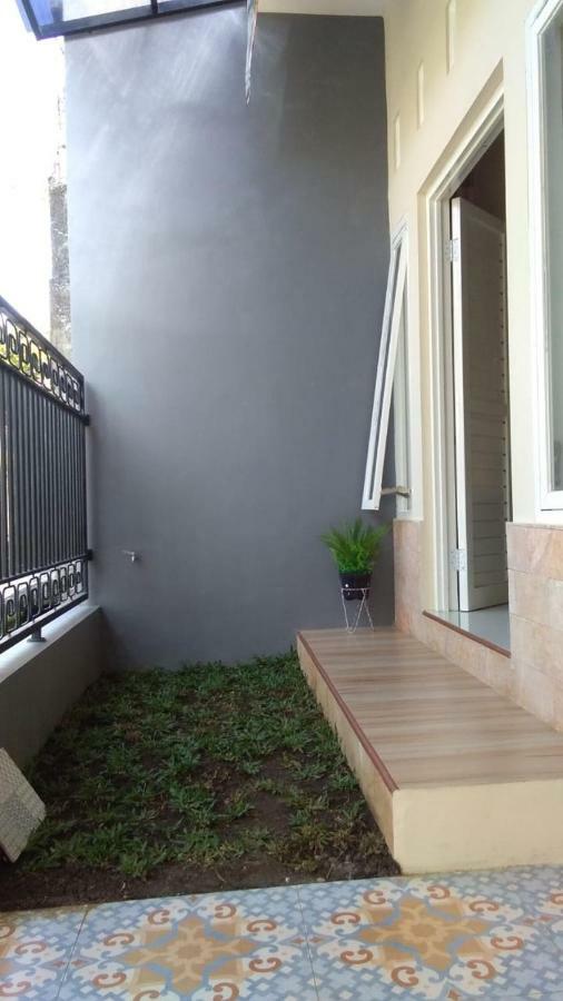 Homestay Wahyudi 1 Syariah Tlekung المظهر الخارجي الصورة